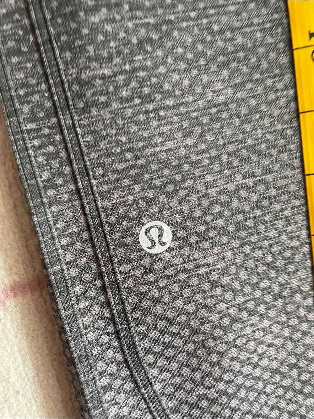 Lululemon Ready To Run Tight: Lunar Rock/Black - Picture 6 of 7